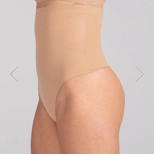 Honeylove Superpower Compression Thong